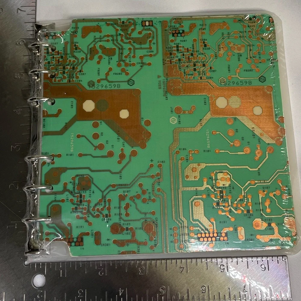 NWOT circuit board 6-ring mystery notebook / cd binder